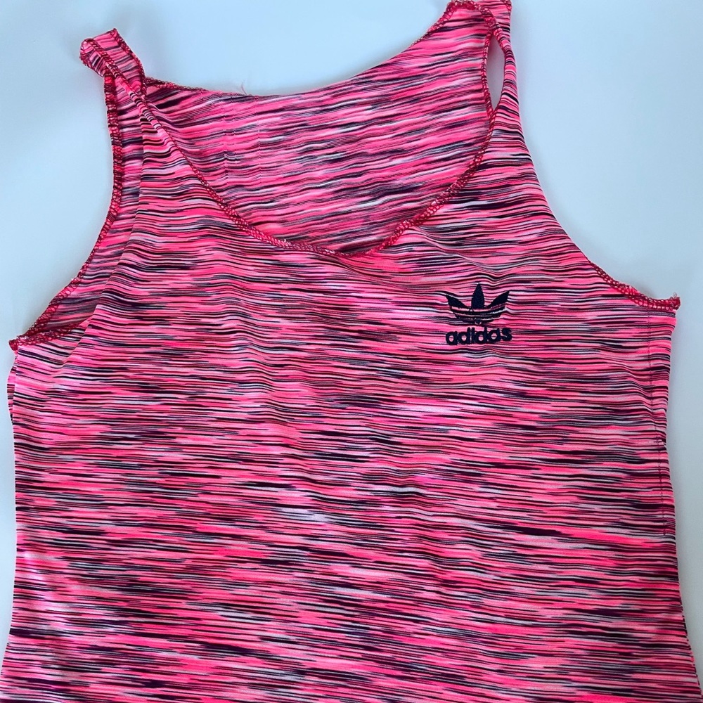 Light Weight Neon Pink Workout Top